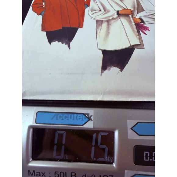 Vogue 9427 Coat Wrap Hooded Sewing Pattern Ladies 8 10 12 Fleece Loose UC Easy - Picture 4 of 4